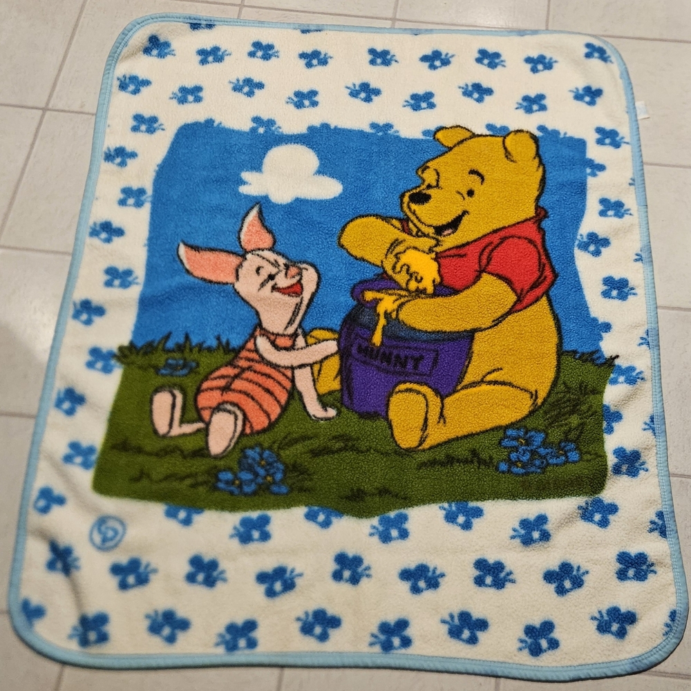 Vintage Winnie the Pooh and Piglet Blanket 51x41